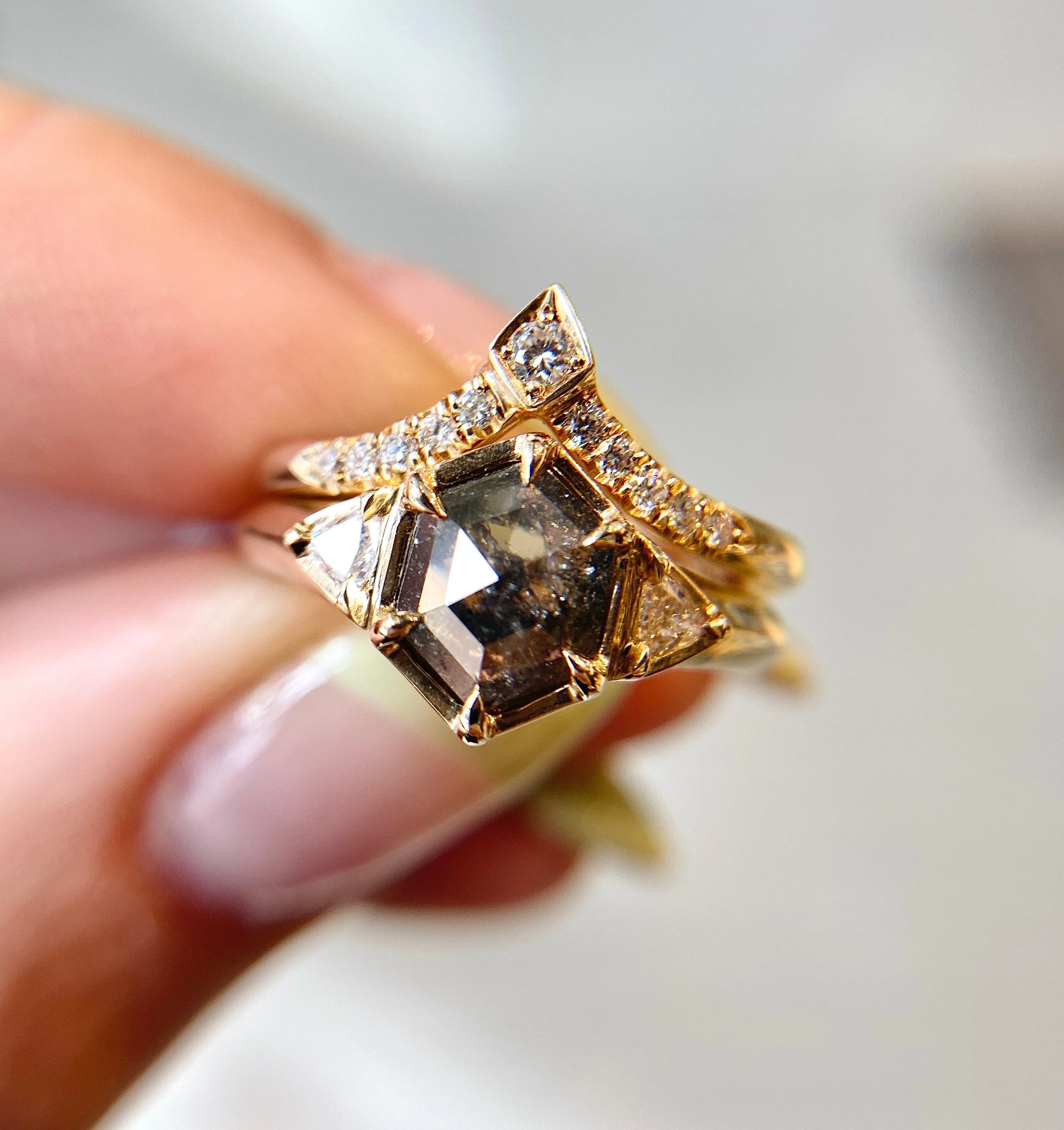 1.05ct Hexagon Diamond Ring In Yellow Gold