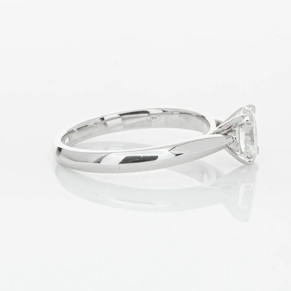 18ct White Gold .60ct Oval Cut Diamond Venetian Ring