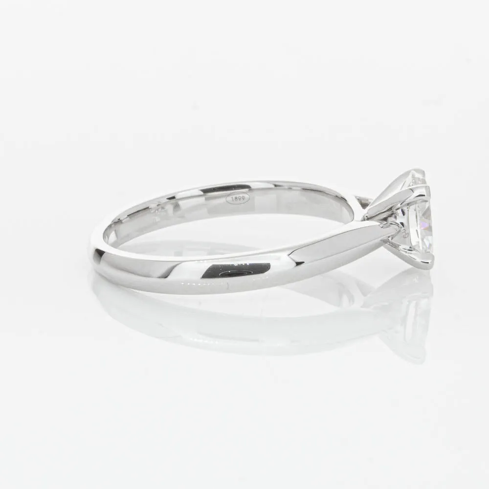 18ct White Gold .60ct Oval Cut Diamond Venetian Ring