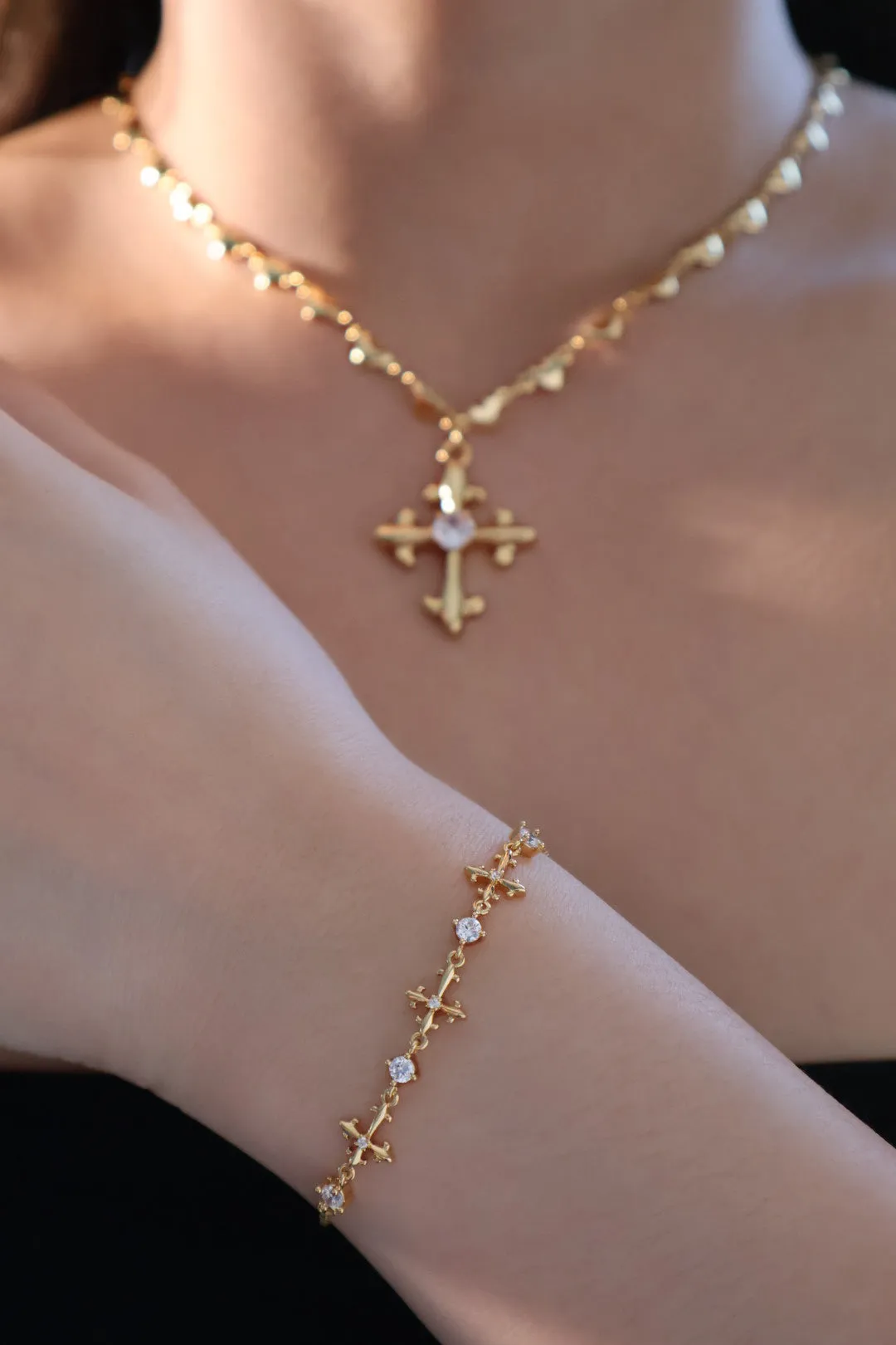 18K Real Gold Plated Diamond Cross of Heart Necklace