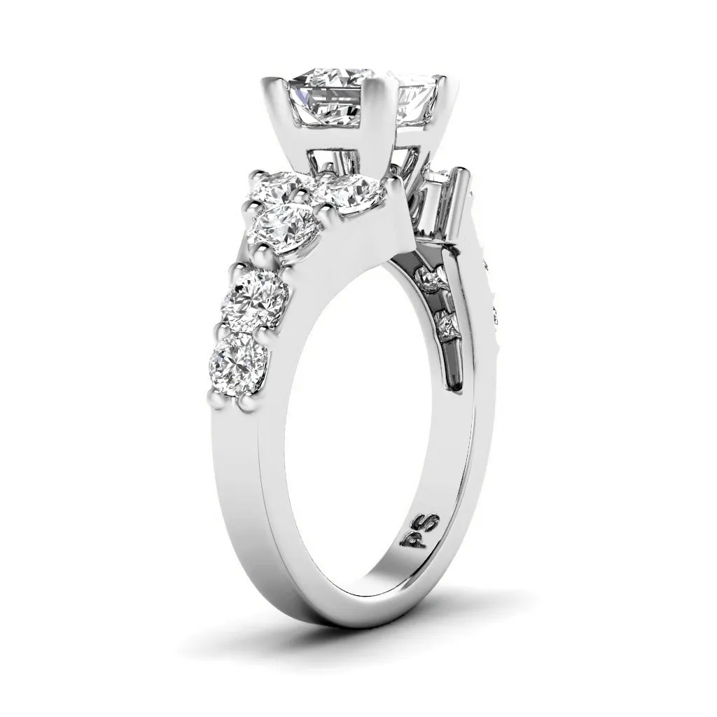 1.90-4.40 CT Round & Princess Cut Lab Grown Diamonds - Engagement Ring