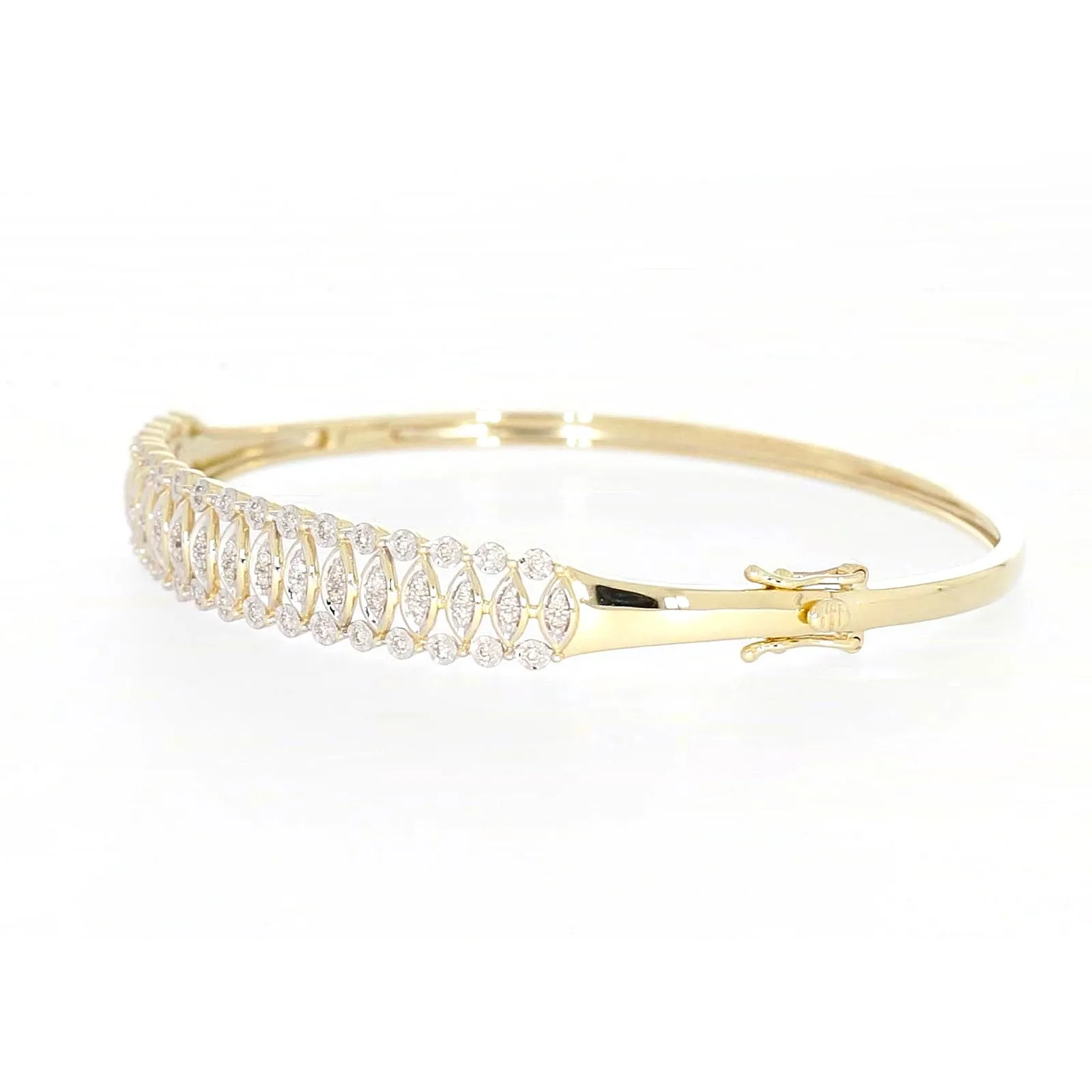 9ct Yellow Gold Round Brilliant Cut 1/2 CARAT tw of Diamonds Bangle