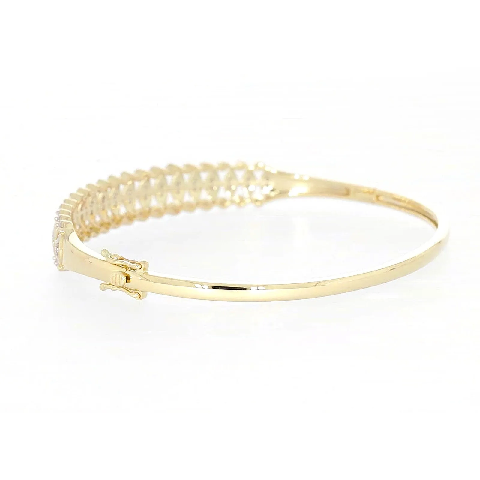 9ct Yellow Gold Round Brilliant Cut 1/2 CARAT tw of Diamonds Bangle