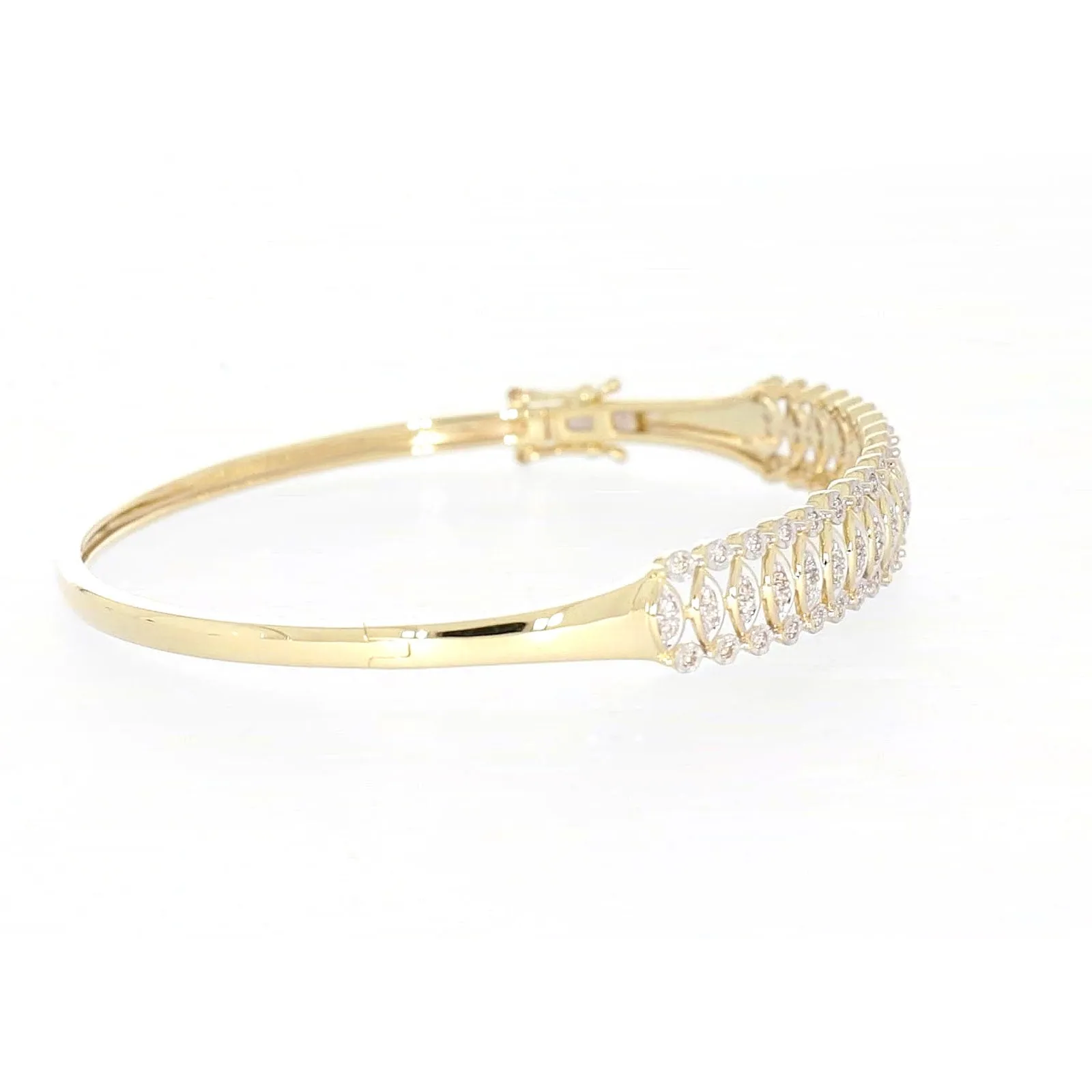 9ct Yellow Gold Round Brilliant Cut 1/2 CARAT tw of Diamonds Bangle