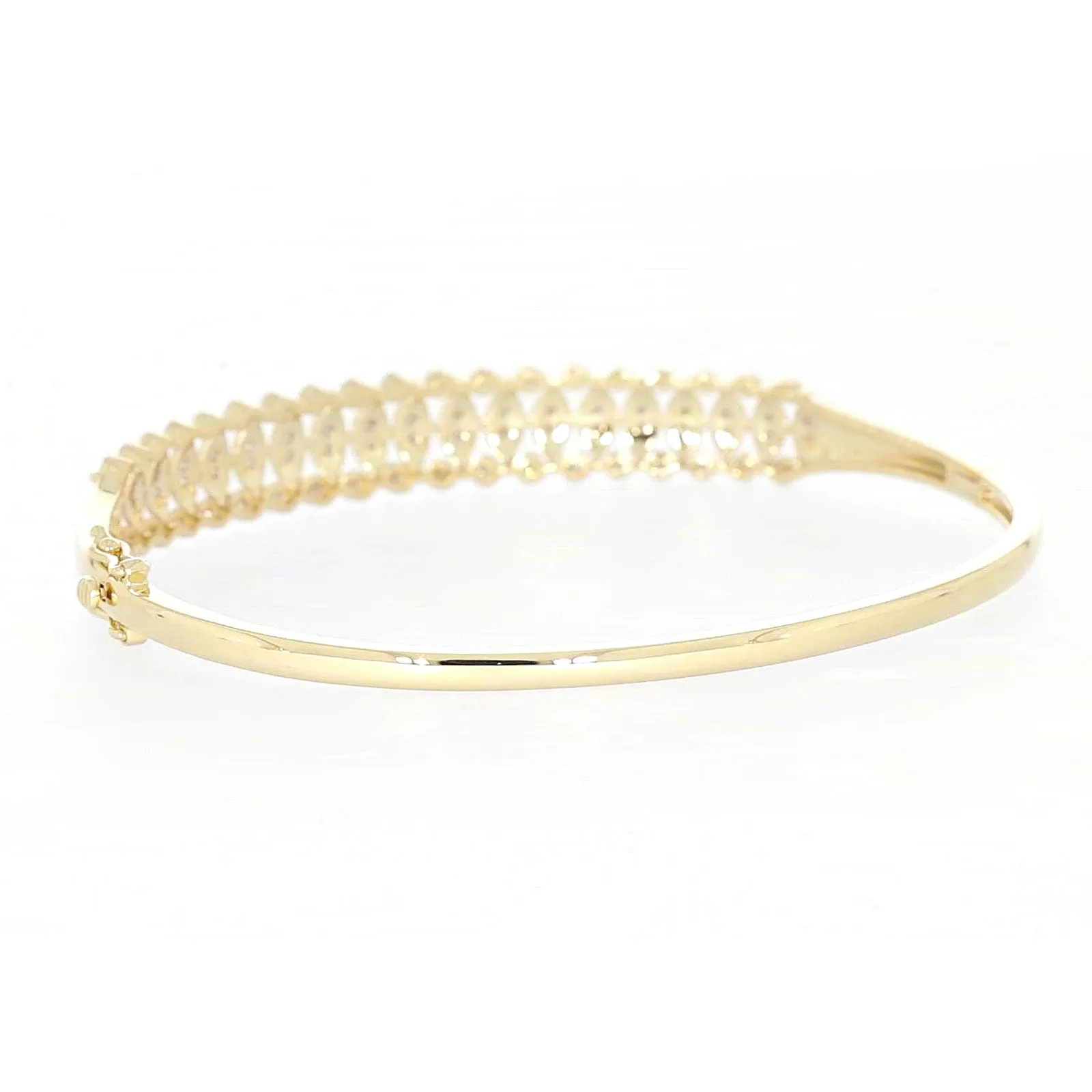 9ct Yellow Gold Round Brilliant Cut 1/2 CARAT tw of Diamonds Bangle