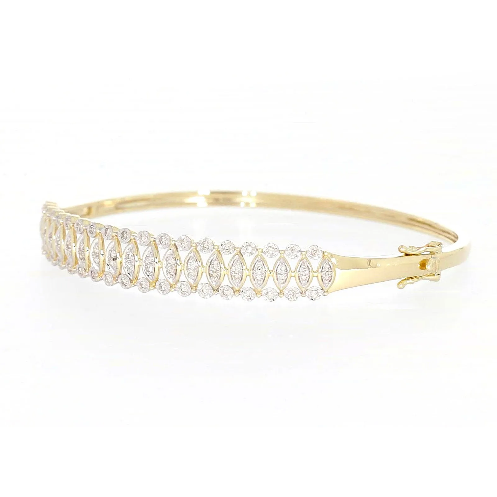 9ct Yellow Gold Round Brilliant Cut 1/2 CARAT tw of Diamonds Bangle