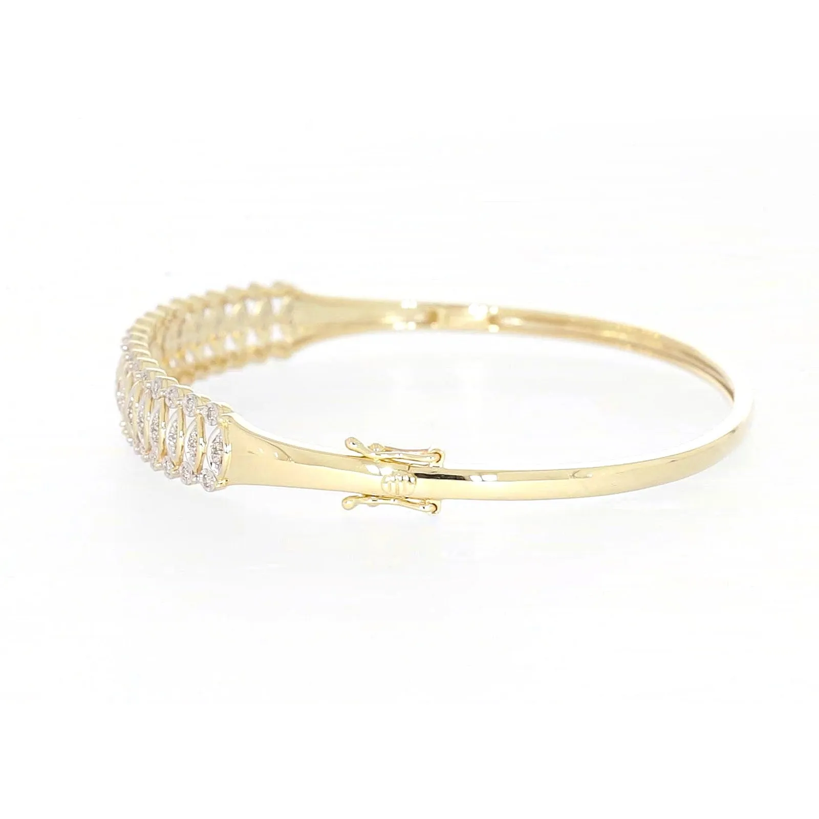 9ct Yellow Gold Round Brilliant Cut 1/2 CARAT tw of Diamonds Bangle