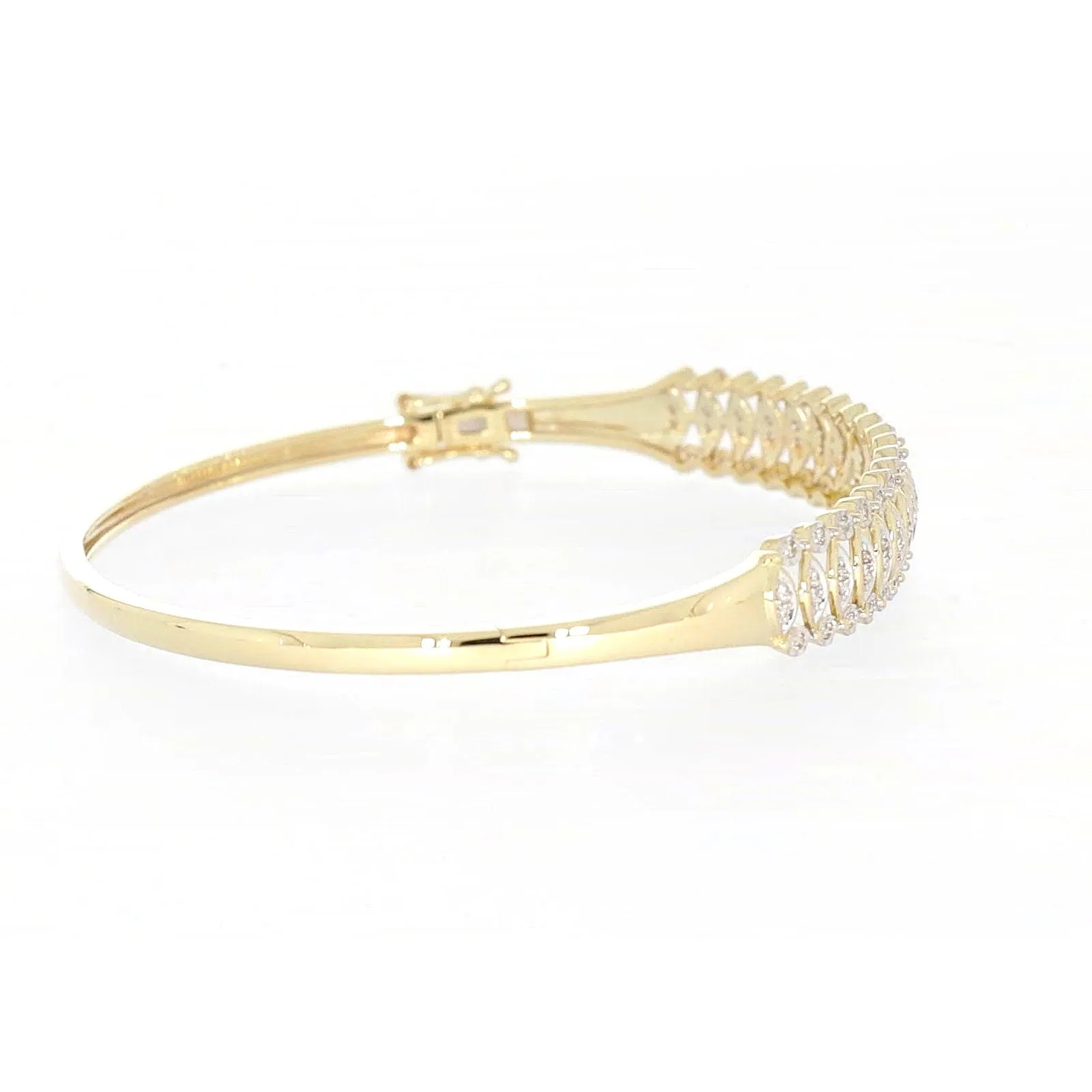 9ct Yellow Gold Round Brilliant Cut 1/2 CARAT tw of Diamonds Bangle