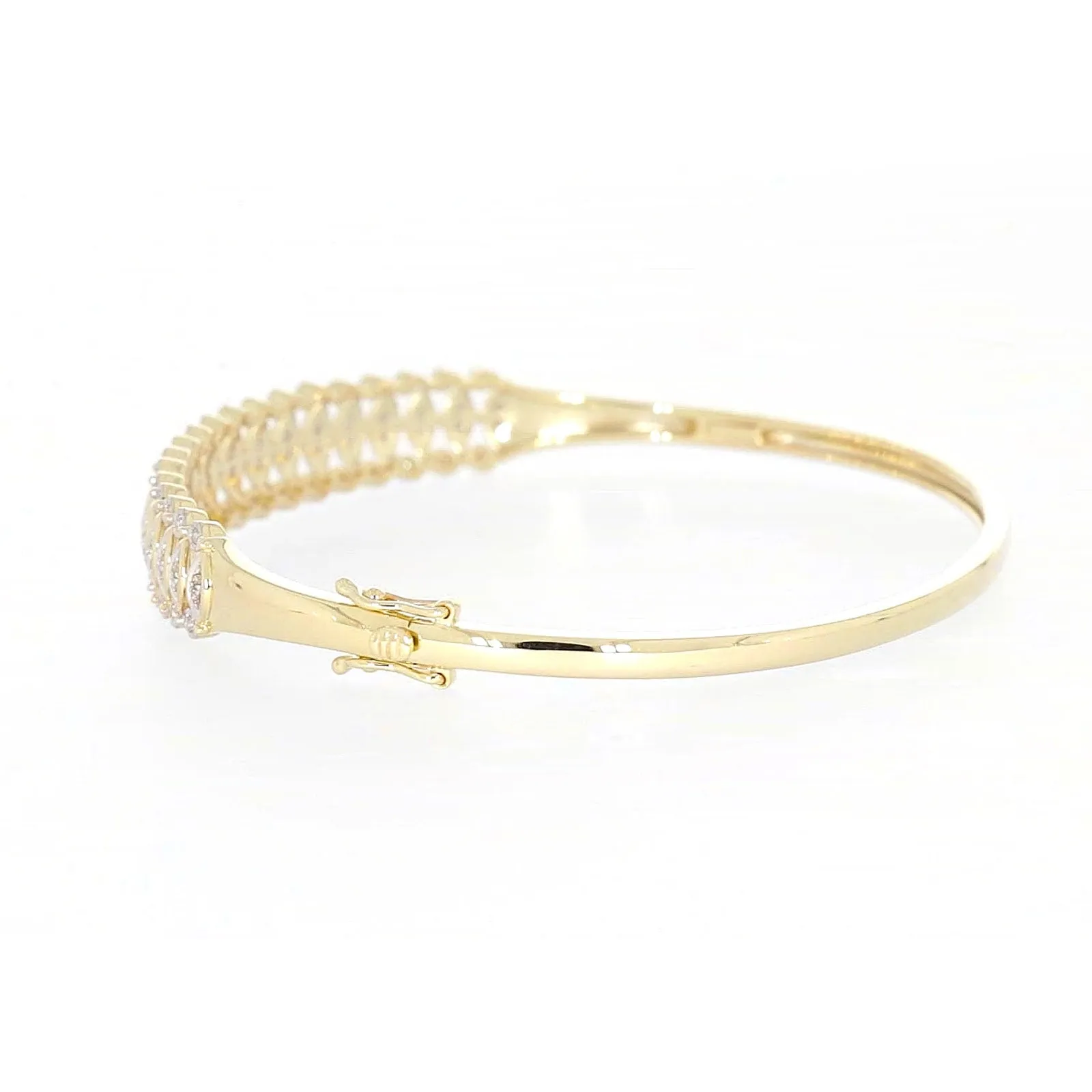 9ct Yellow Gold Round Brilliant Cut 1/2 CARAT tw of Diamonds Bangle