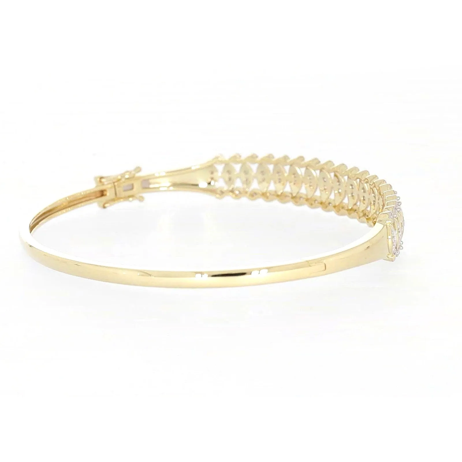 9ct Yellow Gold Round Brilliant Cut 1/2 CARAT tw of Diamonds Bangle