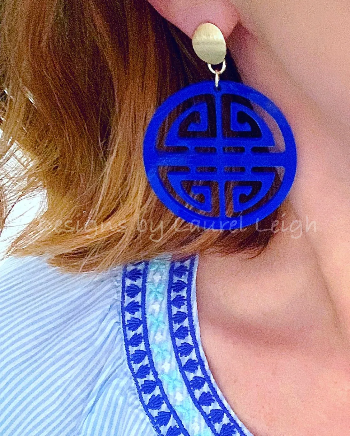 Chinoiserie Longevity Symbol Earrings - White/Black/Royal