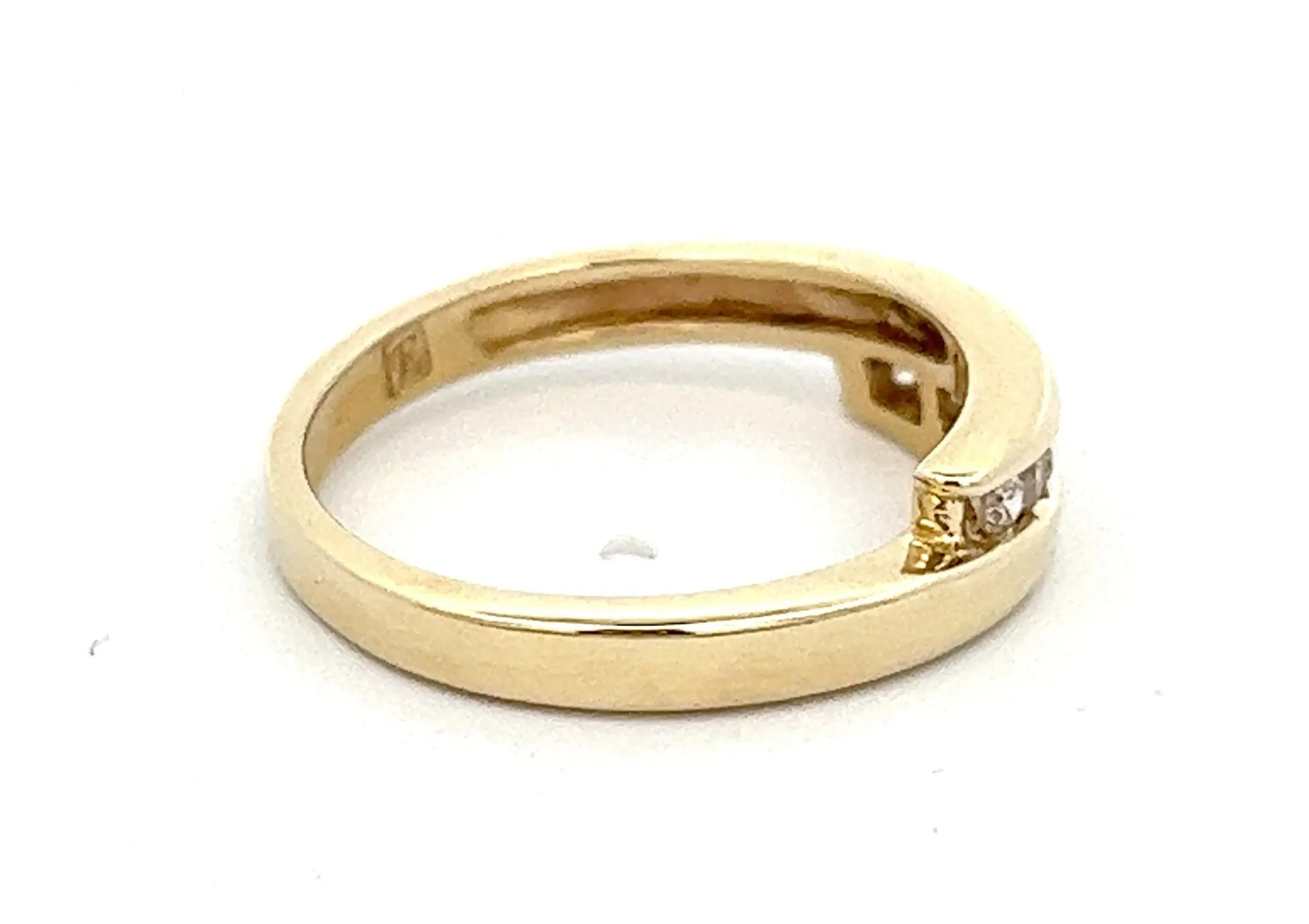 Diamond Yellow Gold Ring Total Diamond Weight 0.20ct