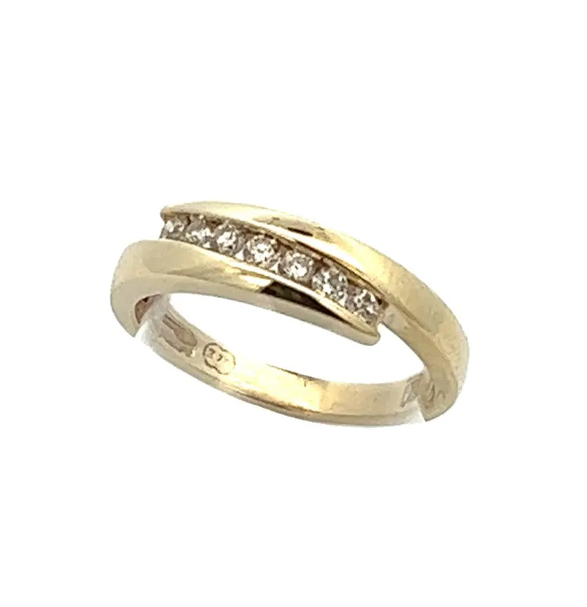 Diamond Yellow Gold Ring Total Diamond Weight 0.20ct