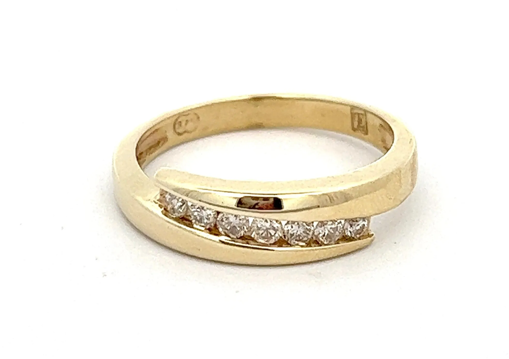 Diamond Yellow Gold Ring Total Diamond Weight 0.20ct