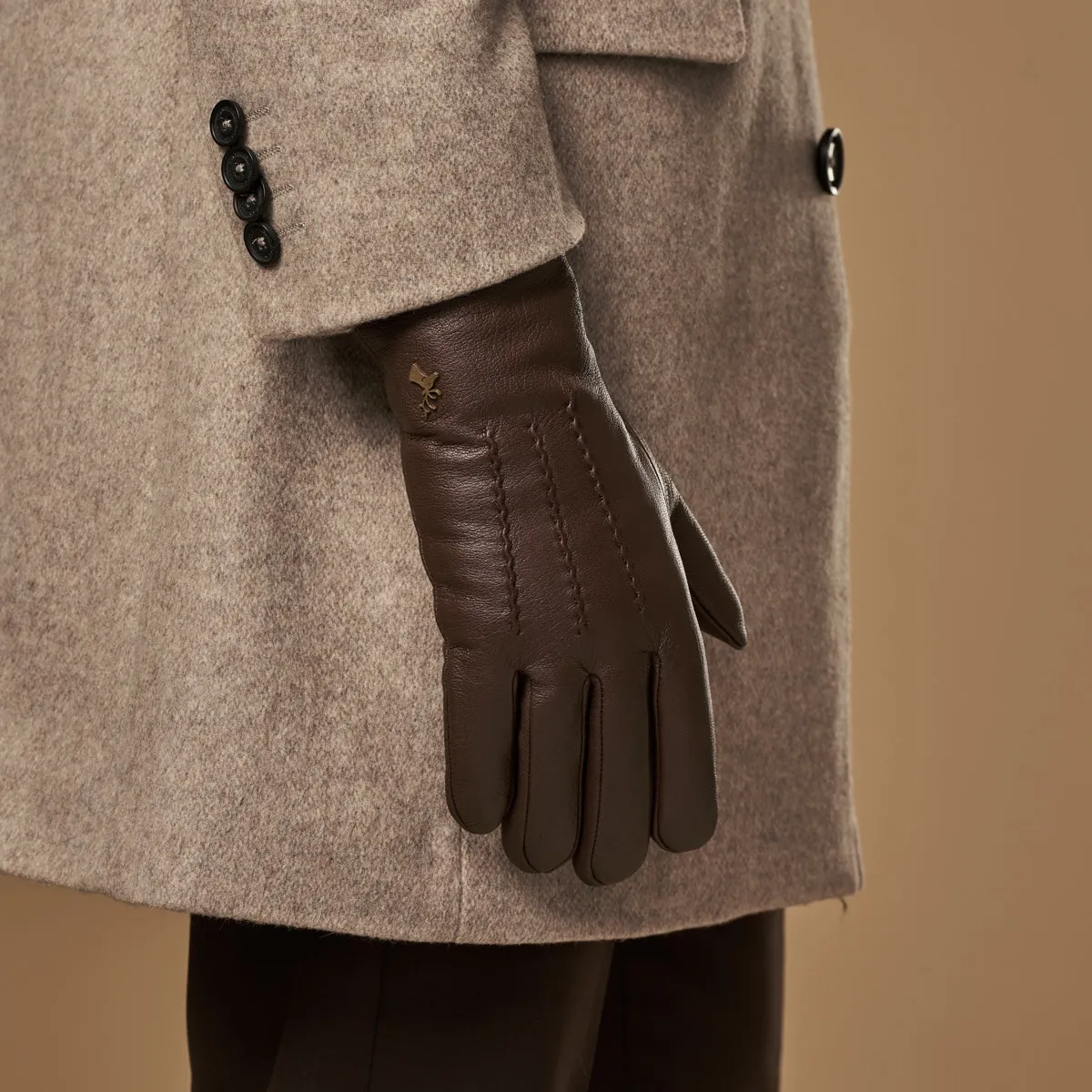 Hunter (brown) – goatskin gloves with lambswool lining & touchscreen feature