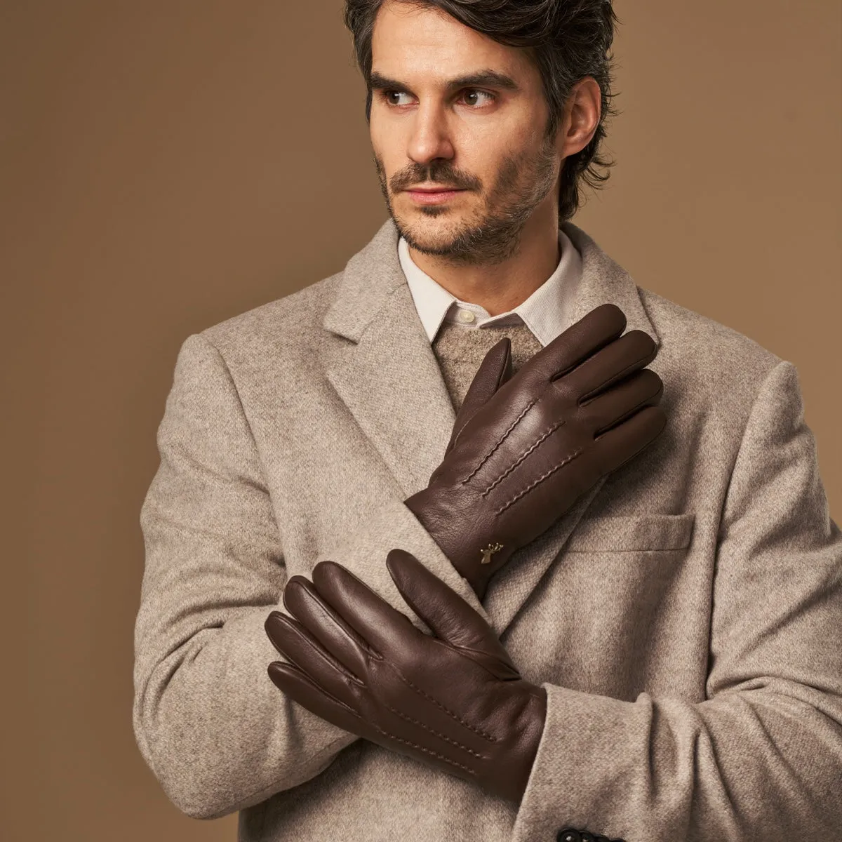 Hunter (brown) – goatskin gloves with lambswool lining & touchscreen feature