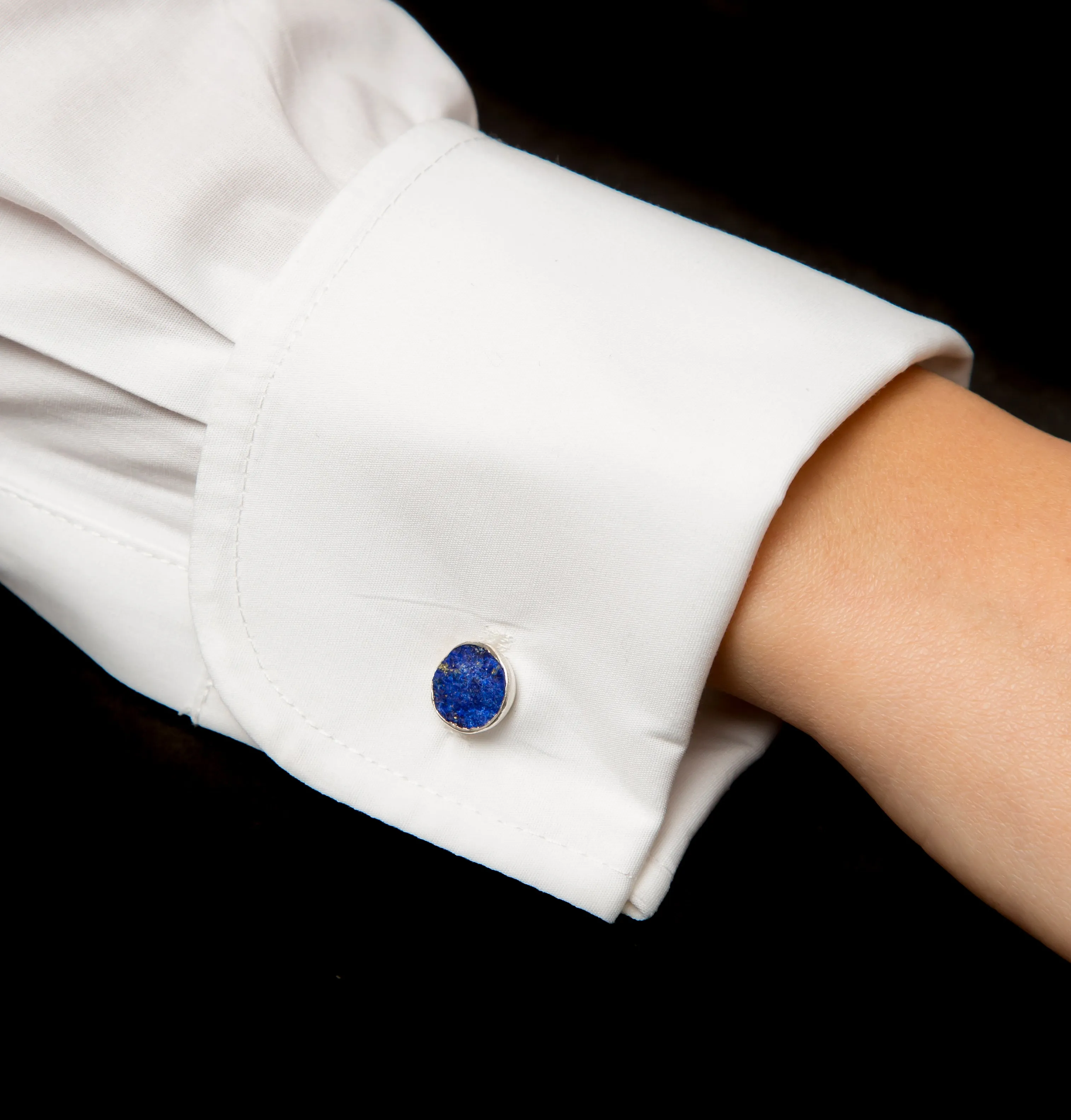 ISHKAR Lapis Lazuli Cradle Cufflinks in Silver