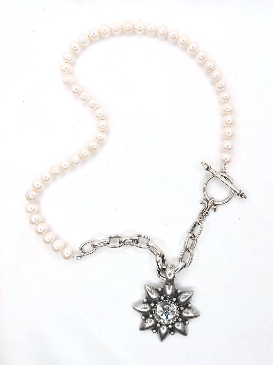 Pearl Necklace With Austrian Crystal Star Cast Pendant