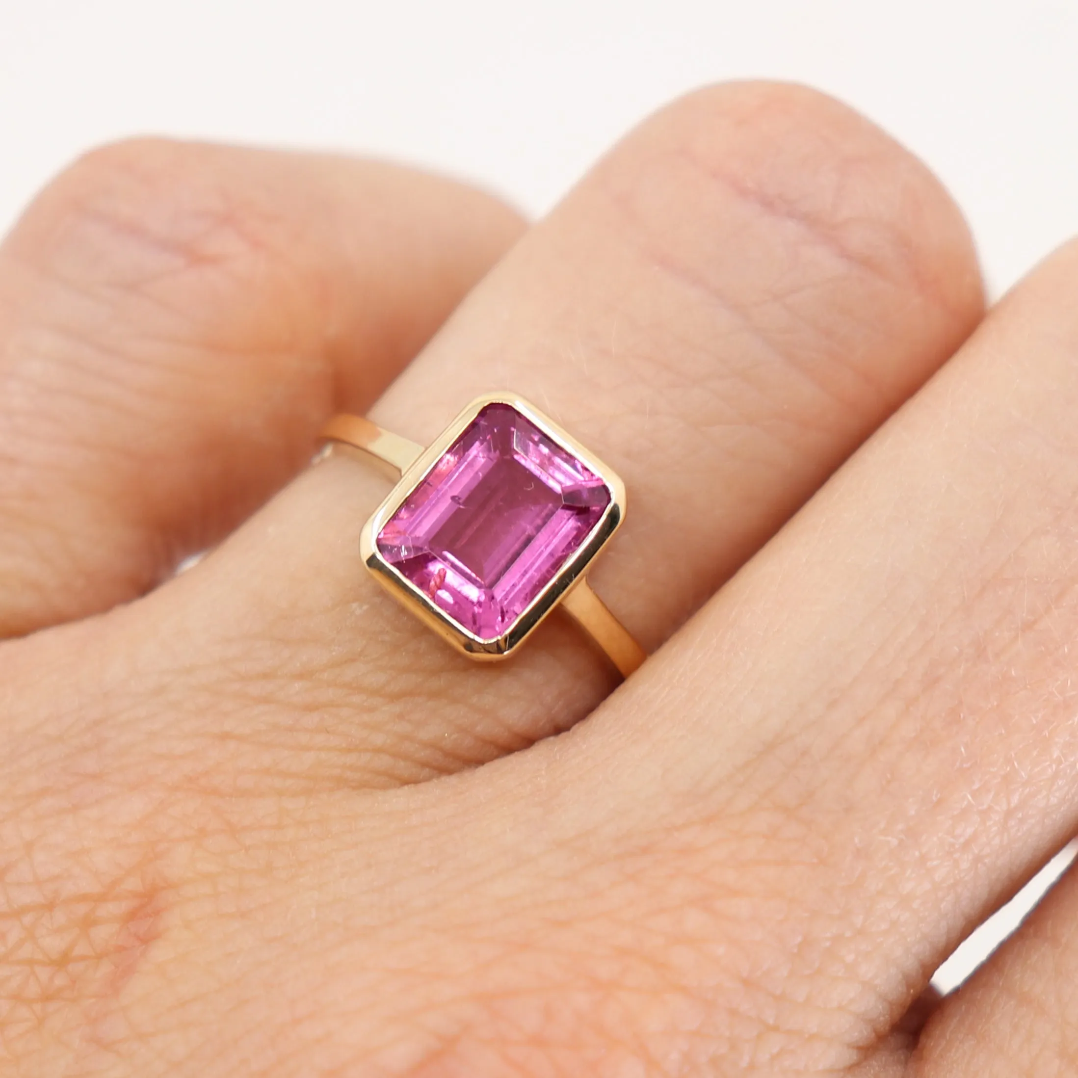 Pink Tourmaline Baguette 9K Yellow Gold