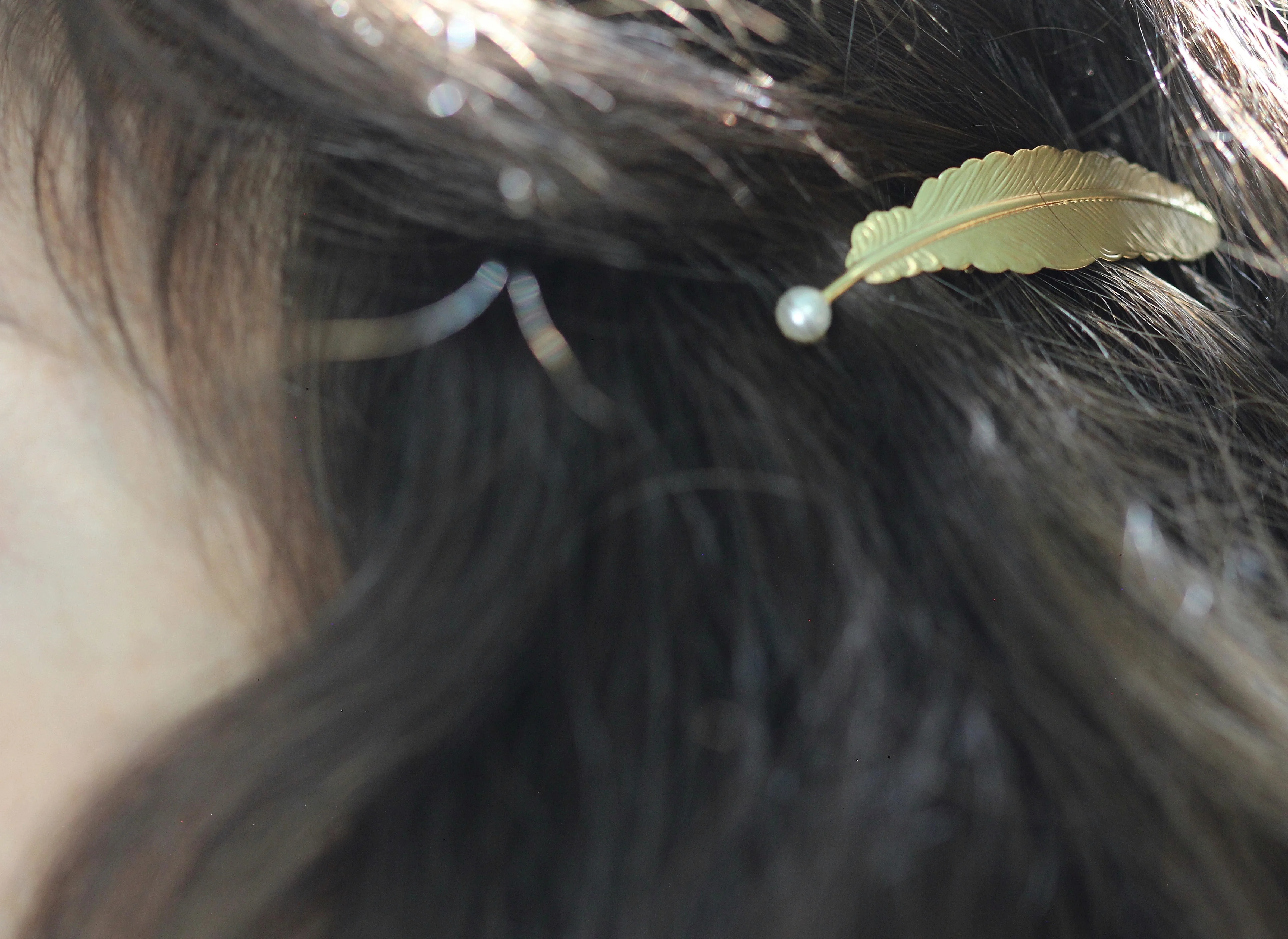 Small Feather Barrette