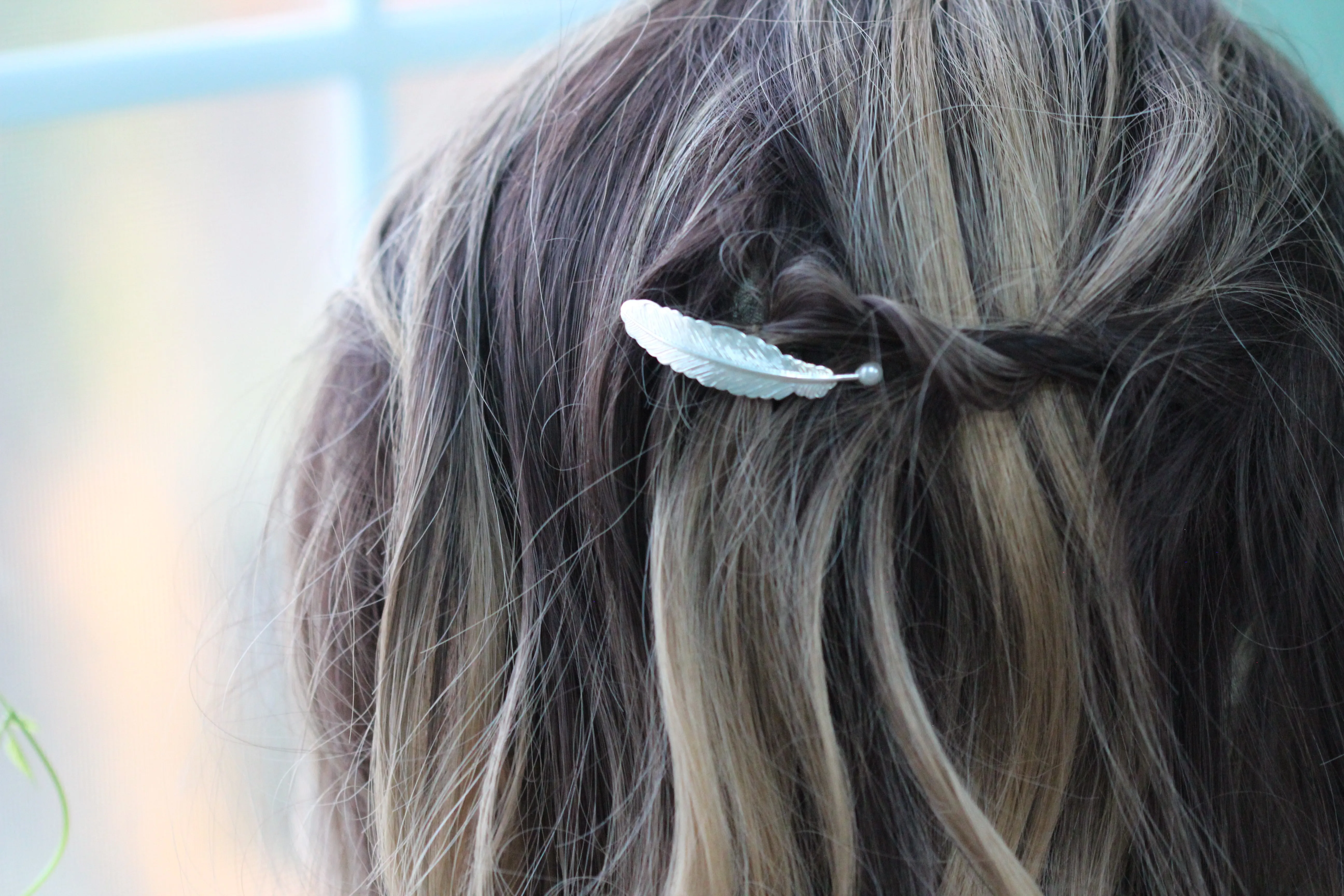 Small Feather Barrette