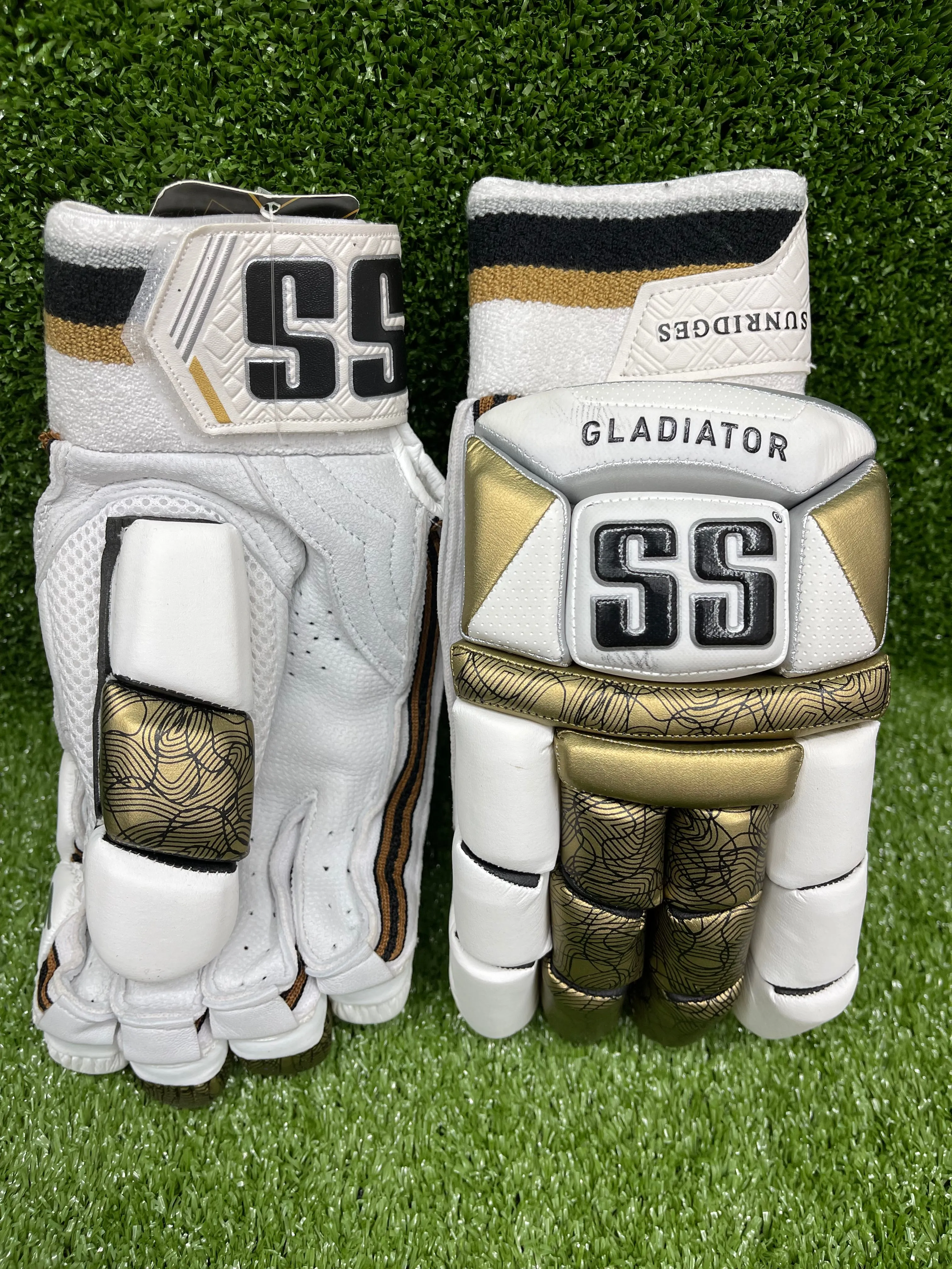 SS Gladiator Adult Cricket Batting Gloves