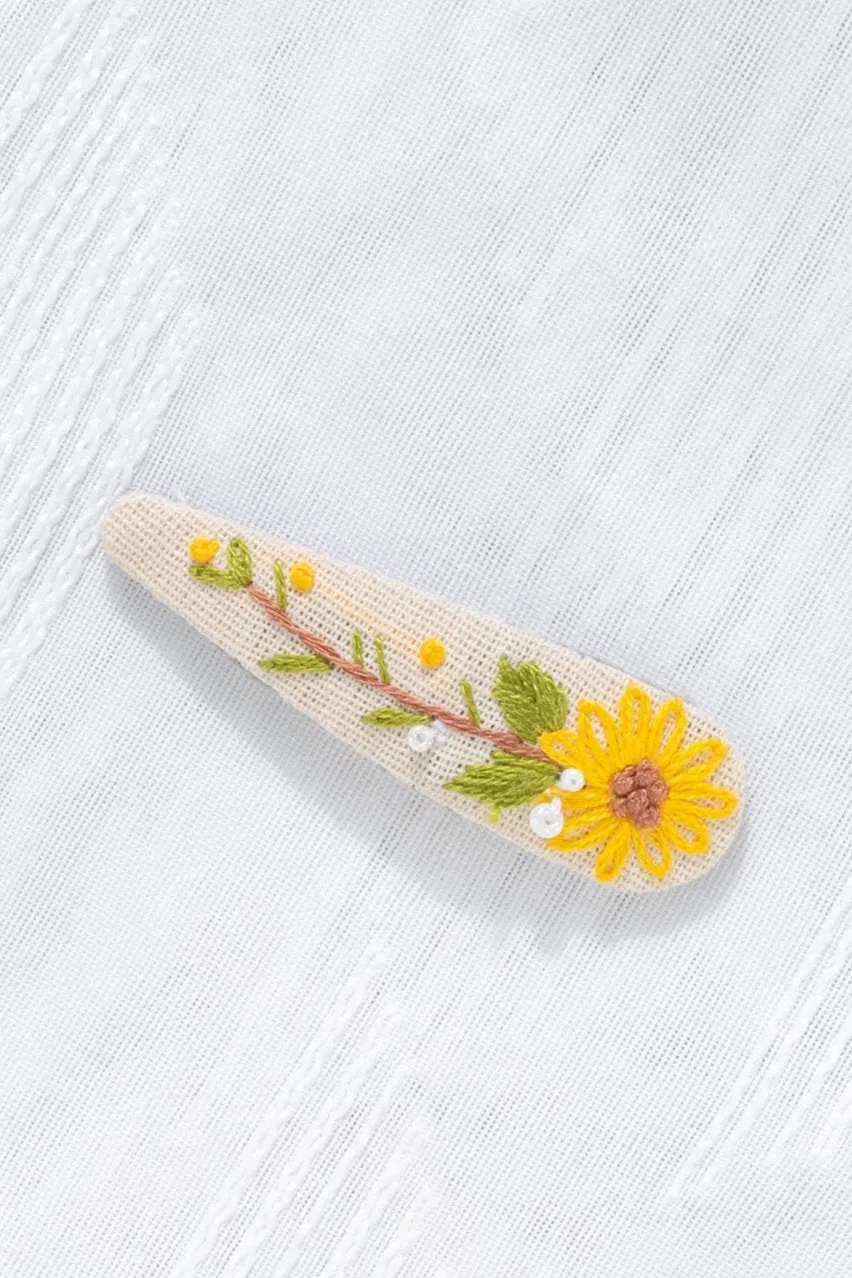 Thèa Hand Embroidered Barrette