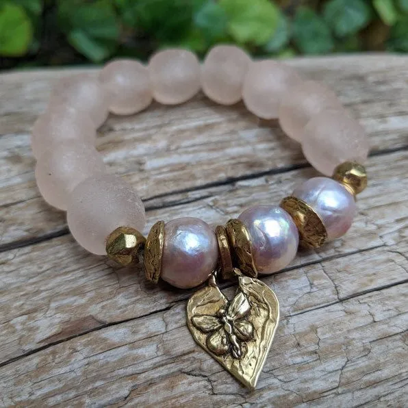 Three Pink Pearls & Sea Glass Elastic Bracelet with Heart Charm