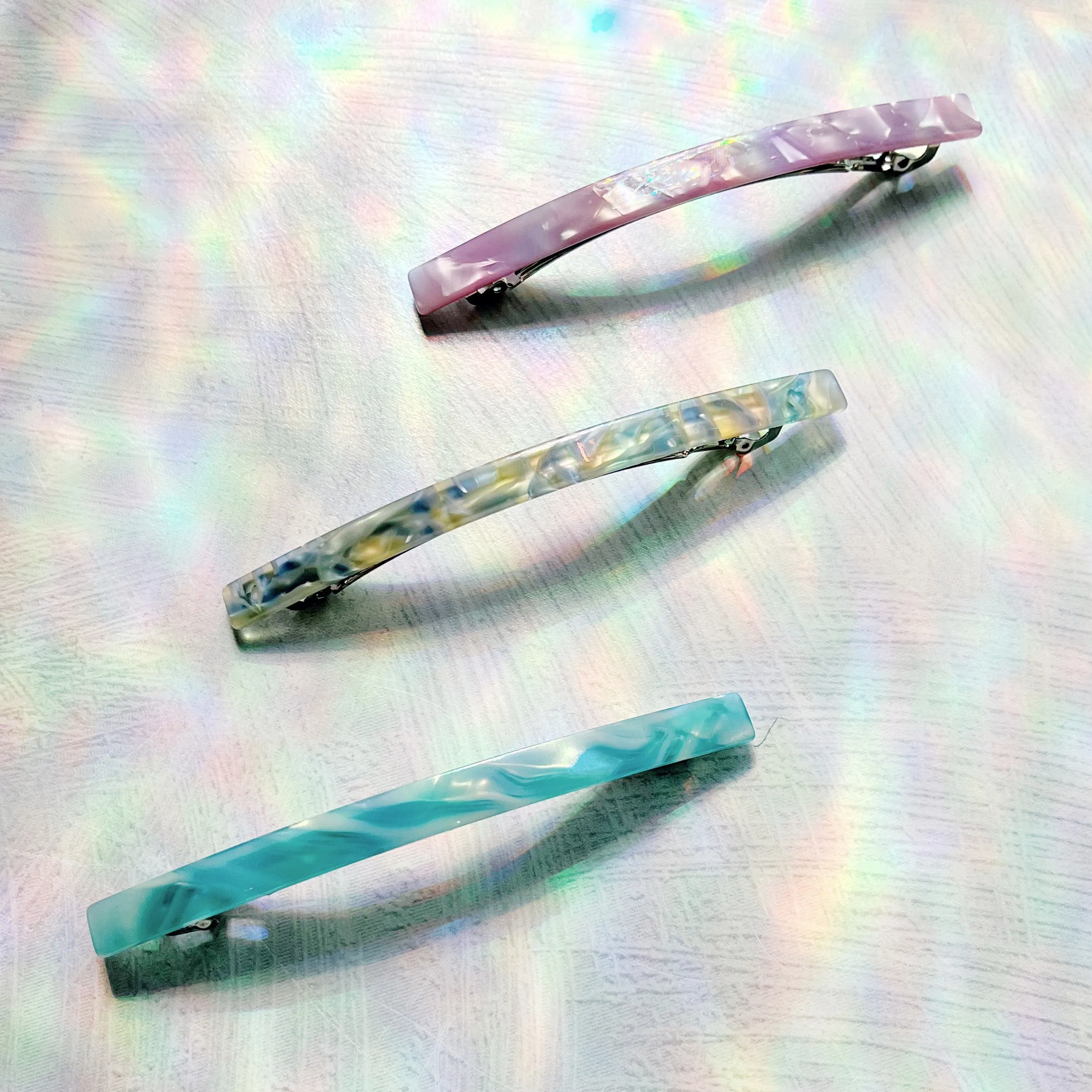 Ultra Thin Curved Barrette