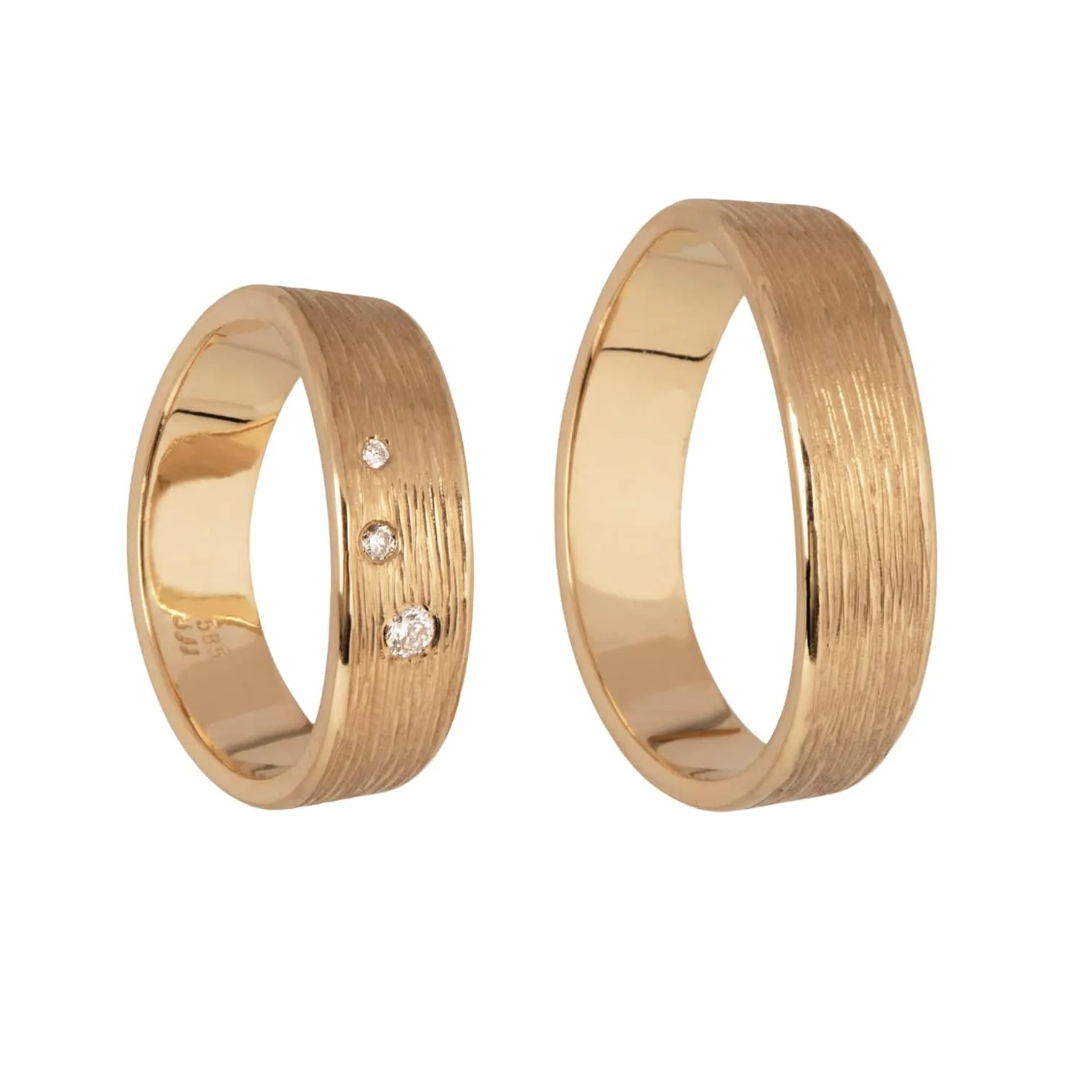 Waves 14 kt gold diamond wedding rings